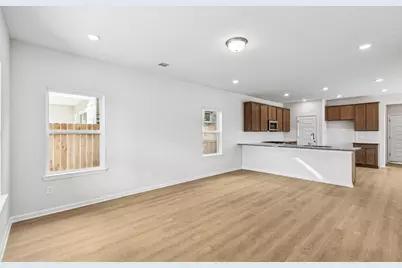 9745 Enclave Ridge Road, Willis, TX 77318 - Photo 9