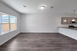 9745 Enclave Ridge Rd, Willis, TX 77318 - Photo 11