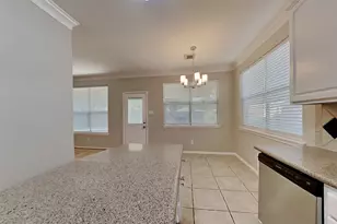 4731 Silverlake Dr, Sugar Land, TX 77479 - Photo 5