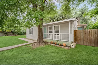 623 S 1st Street, Conroe, TX 77301 - Photo 3