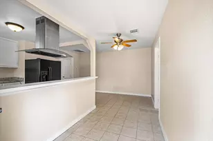 623 S 1st St, Conroe, TX 77301 - Photo 9