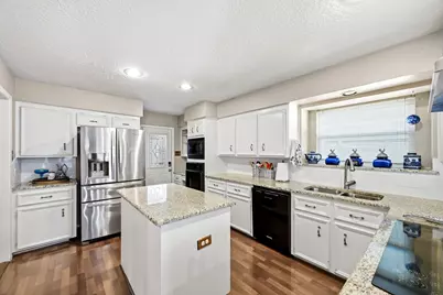 2807 Glenn Lakes Lane, Missouri City, TX 77459 - Photo 17