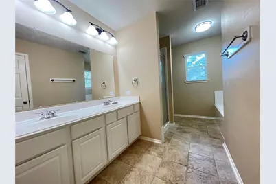 13518 Primula Court, Cypress, TX 77429 - Photo 7