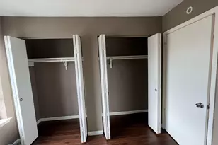 84 W Park West Dr, Houston, TX 77072 - Photo 9