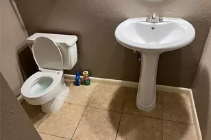 84 W Park West Dr, Houston, TX 77072 - Photo 11