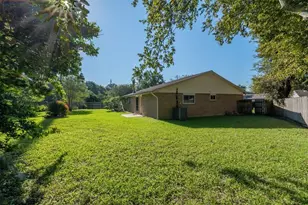 2302 Slippery Rock Ct, Sugar Land, TX 77498 - Photo 33