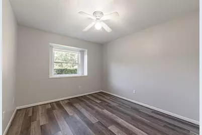 2302 Slippery Rock Court, Sugar Land, TX 77498 - Photo 5
