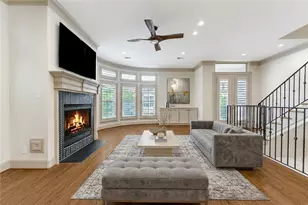 6302 Prague St, Houston, TX 77007 - Photo 9