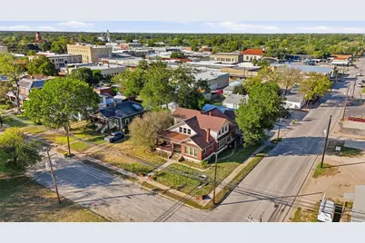 723 Saint Peter Street, Gonzales, TX 78629 - Photo 5