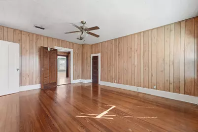 723 Saint Peter Street, Gonzales, TX 78629 - Photo 25