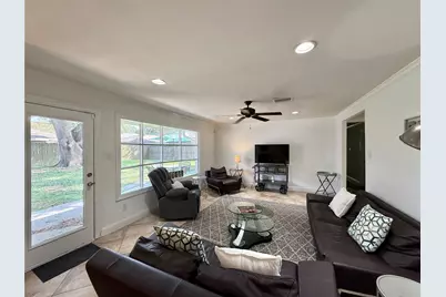 5454 Imogene Street, Houston, TX 77096 - Photo 7