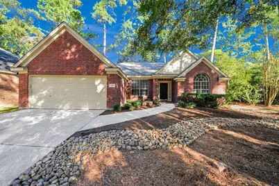 70 N Lace Arbor Drive, The Woodlands, TX 77380 - Photo 3