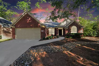 70 N Lace Arbor Drive, The Woodlands, TX 77380 - Photo 1