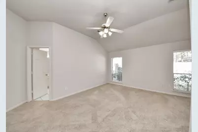 70 N Lace Arbor Drive, The Woodlands, TX 77380 - Photo 33