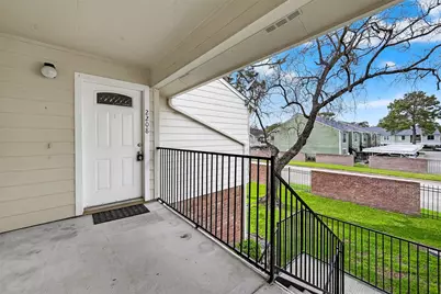 14555 Wunderlich Drive #2208, Houston, TX 77069 - Photo 5