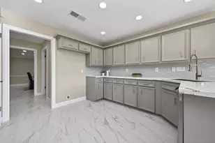 18307 Running Vine Ln, Spring, TX 77379 - Photo 13