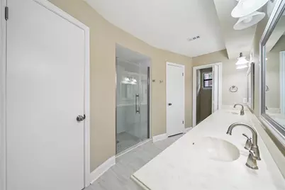 3602 Cobleskill Court, Missouri City, TX 77459 - Photo 9