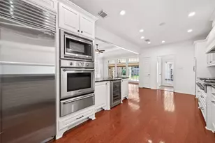 4422 Jamaica Dr, Sugar Land, TX 77479 - Photo 11