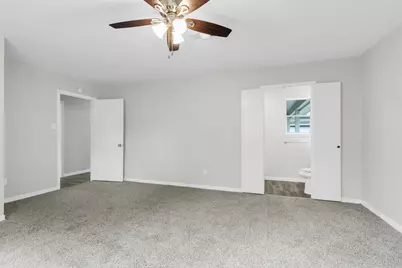 75 Rolling Hills Drive W, Conroe, TX 77304 - Photo 23