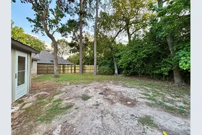 75 Rolling Hills Drive W, Conroe, TX 77304 - Photo 23