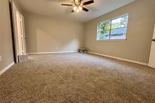 75 Rolling Hills Dr W, Conroe, TX 77304 - Photo 13