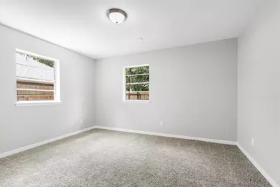 75 Rolling Hills Drive W, Conroe, TX 77304 - Photo 29