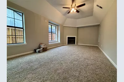 75 Rolling Hills Drive W, Conroe, TX 77304 - Photo 9