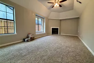 75 Rolling Hills Dr W, Conroe, TX 77304 - Photo 9