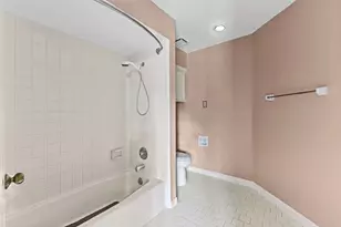 13903 Wilde Forest Ct, Sugar Land, TX 77498 - Photo 25