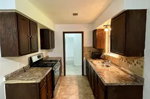 10823 Eddyrock St, Houston, TX 77089 - Photo 7