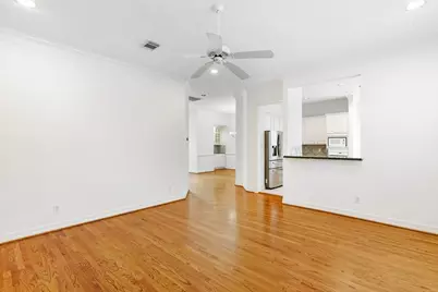 5913 Dolores Street #B, Houston, TX 77057 - Photo 13