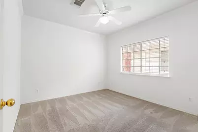 5913 Dolores Street #B, Houston, TX 77057 - Photo 25