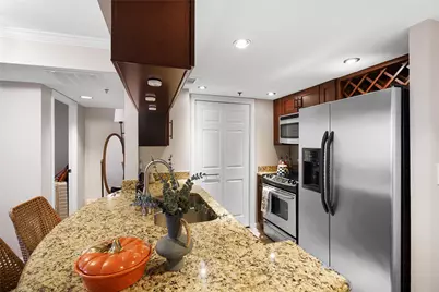 3525 Sage Road #1612, Houston, TX 77056 - Photo 3