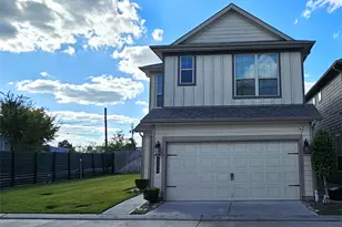 3234 Longleaf Meadows Dr, Houston, TX 77063 - Photo 1