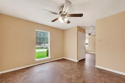 4826 Redfish Reef Drive, Bacliff, TX 77518 - Photo 5