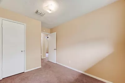 4826 Redfish Reef Drive, Bacliff, TX 77518 - Photo 19
