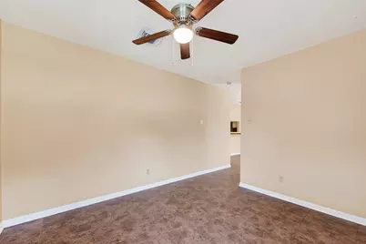 4826 Redfish Reef Drive, Bacliff, TX 77518 - Photo 7