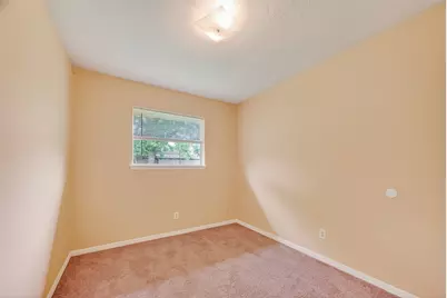4826 Redfish Reef Drive, Bacliff, TX 77518 - Photo 15
