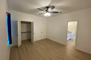 7945 Sparta St, Houston, TX 77028 - Photo 9