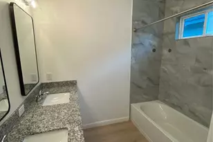 7945 Sparta St, Houston, TX 77028 - Photo 7