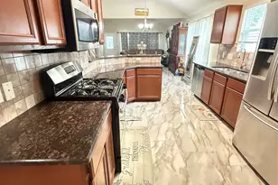 3002 Barkers Crossing Ave, Houston, TX 77084 - Photo 7
