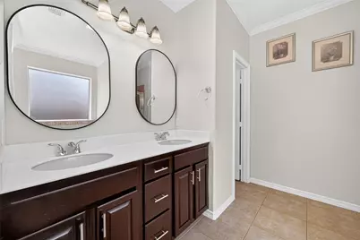 1914 Lazy Hollow Lane, Pearland, TX 77581 - Photo 3