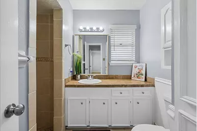 2007 Yorktown Court N, League City, TX 77573 - Photo 23