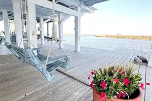 395 Redfish Dr, Freeport, TX 77541 - Photo 17