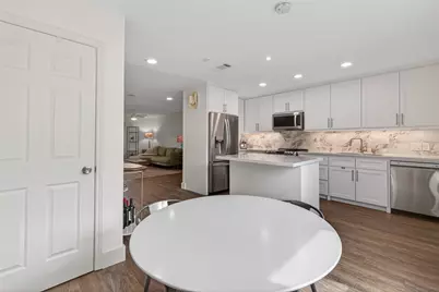 10240 Longmont Drive #48/1, Houston, TX 77042 - Photo 11