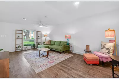 10240 Longmont Drive #48/1, Houston, TX 77042 - Photo 7