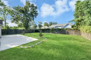 2628 Cliffdale St, Houston, TX 77091 - Photo 39