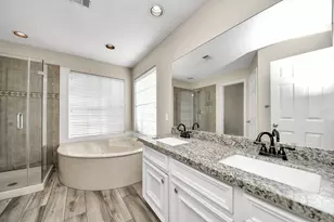 2628 Cliffdale St, Houston, TX 77091 - Photo 27