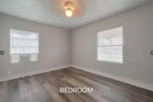 1311 Fred St, El Campo, TX 77437 - Photo 9