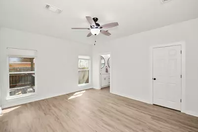 502 Tall Timber Drive, West Columbia, TX 77486 - Photo 11